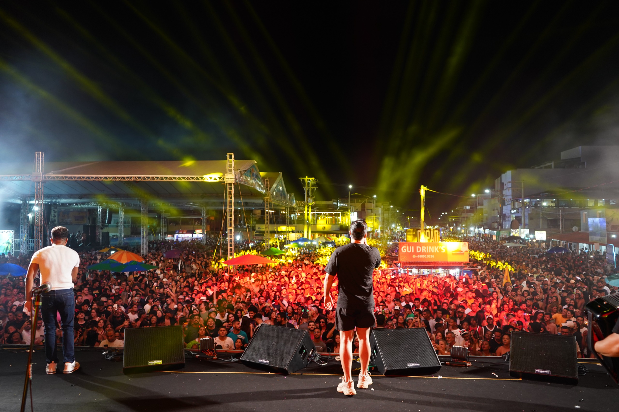 FOTOS DA SEGUNDA NOITE DE FOLIA: SÁBADO DO “GURIRI CARNAVAL 2025” É UM SUCESSO ABSOLUTO