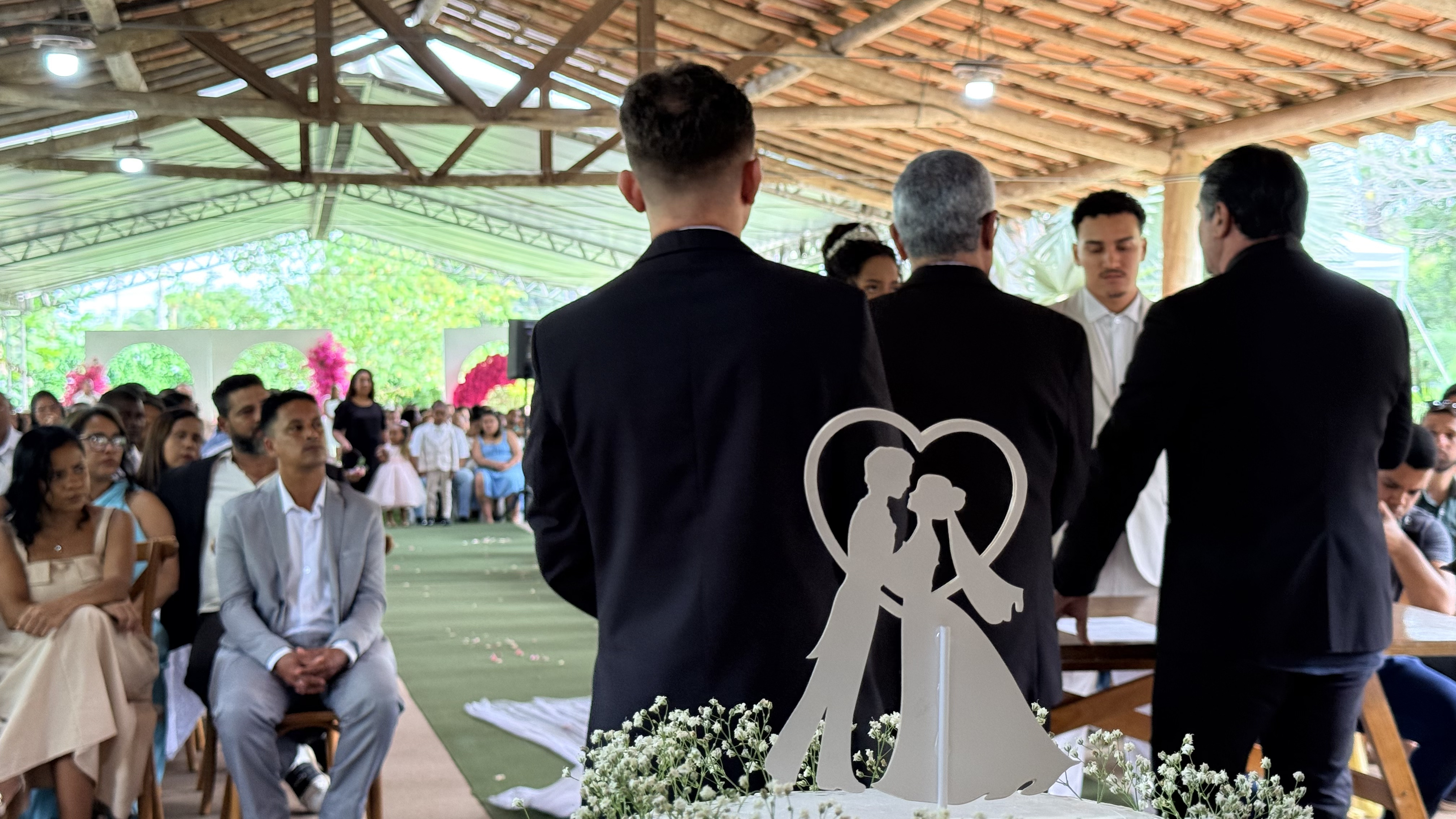 CASAMENTO COMUNITÁRIO REÚNE 70 CASAIS EM SÃO MATEUS