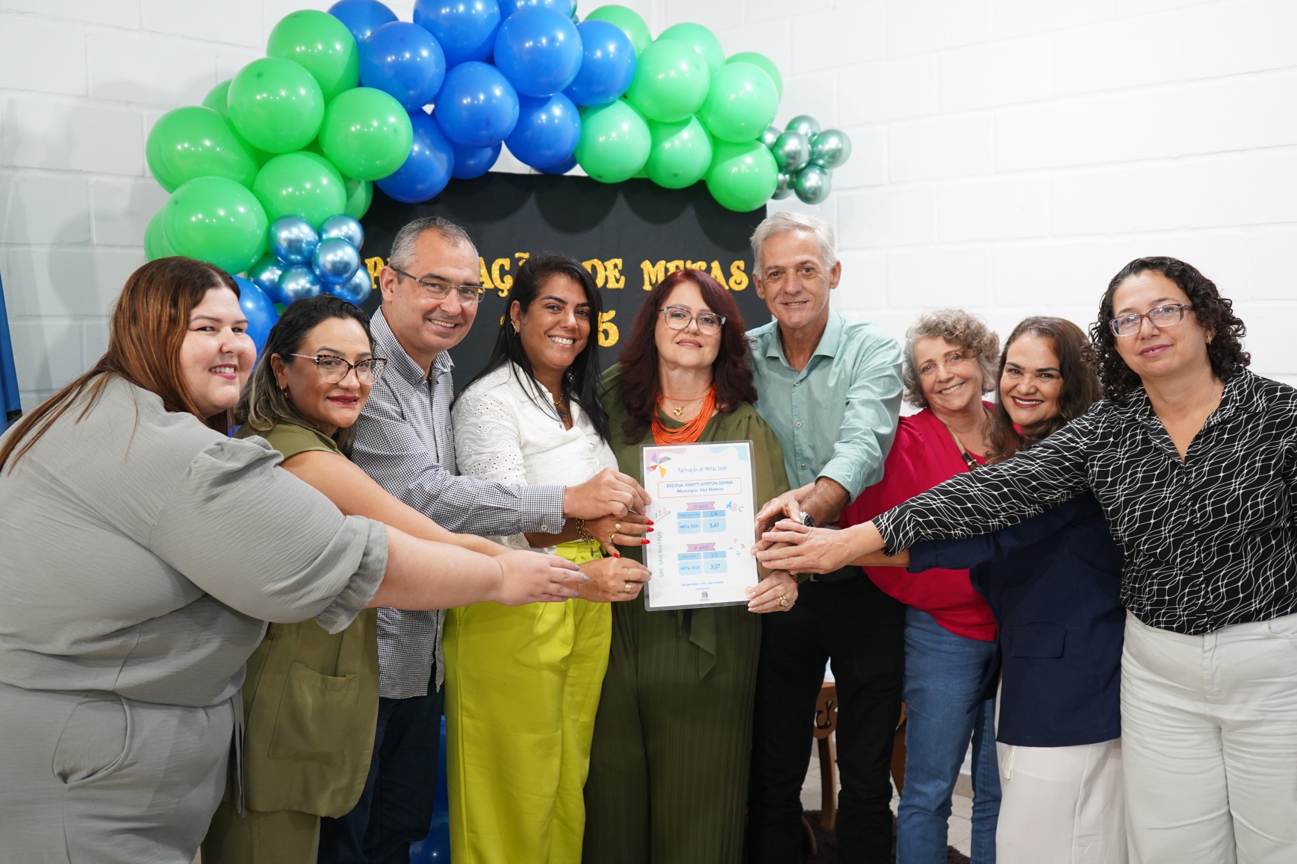 COMPROMISSO COM A EDUCAÇÃO: REUNIÃO DE PACTUAÇÃO DE METAS EDUCACIONAIS
