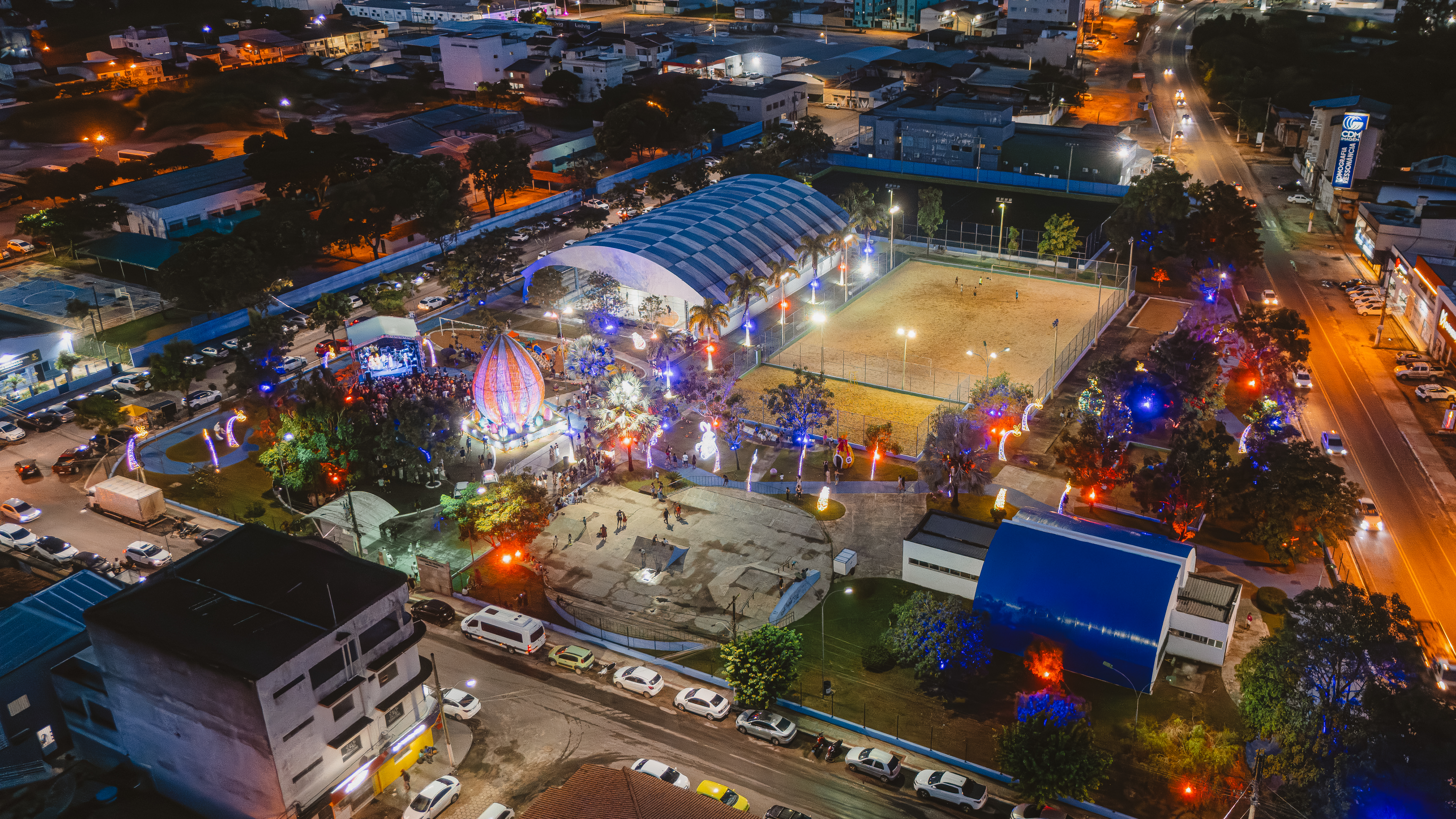 1ª PÁSCOA ENCANTADA: DECORAÇÃO TEMÁTICA SEGUE NA PRAÇA AMÉLIA BOROTO ATÉ 12 DE ABRIL
